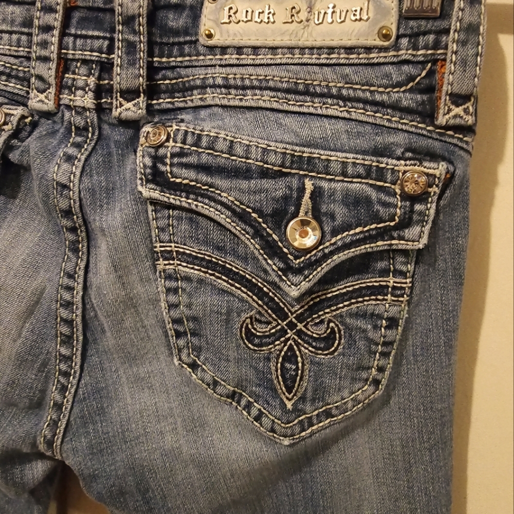Rock Revival Jasmine Straight Cut Jeans Size 29